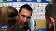 Messi cumprimenta jornalista com beijo no rosto e cena viraliza; entenda