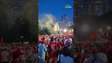 Torcida do Marrocos faz festa em ponto turístico de Boston antes de partida contra a França #shorts