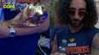 Cucurella ‘perde a linha’ e ‘hidrata’ taça da Copa do Mundo durante festa na Espanha