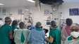 Parte do teto de gesso desaba e atinge paciente recém-operada em hospital no Recife