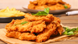 A receita de iscas de frango mais crocante que você vai fazer