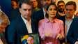 Flávio Bolsonaro participa de oração com Michelle em primeiro encontro após desavença pública; veja vídeo