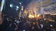 Apoiadores de Renan Santos celebraram na frente da Globo decisão de Gilmar antes de debate ser cancelado