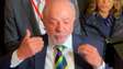 Lula volta a desafiar Flávio a abrir sigilo e diz que nível do debate 'poderia ser melhor'