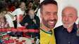 Lula ganha celular, anuncia entrada em canal de Janones e provoca Flávio Bolsonaro