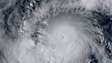 'Vídeo mostra 'ciclone monstro’ que chegou a 296 km/h e formou olho gigante no Oceano Pacífico