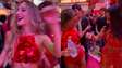 Viviane Araújo e Bruna Griphao brilham e sambam juntas em ensaio do Salgueiro