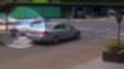 Criança é atropelada na faixa de pedestres e arrastada por carro no Paraná