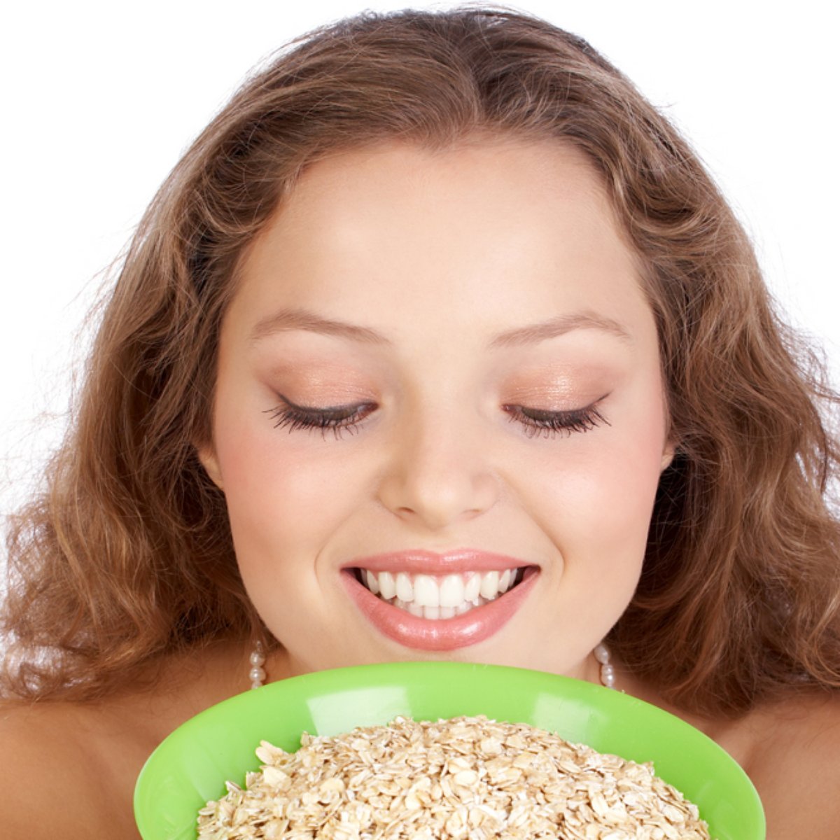 100% natural, aveia nutre e protege pele seca e sens&iacute;vel