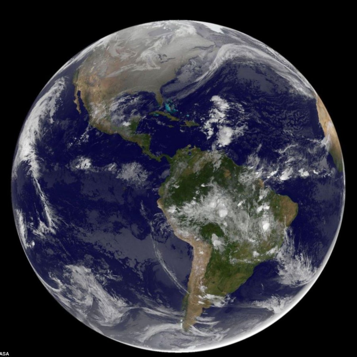 Satelite Russo Apresenta Perigo Real Ao Chegar A Terra Neste Domingo