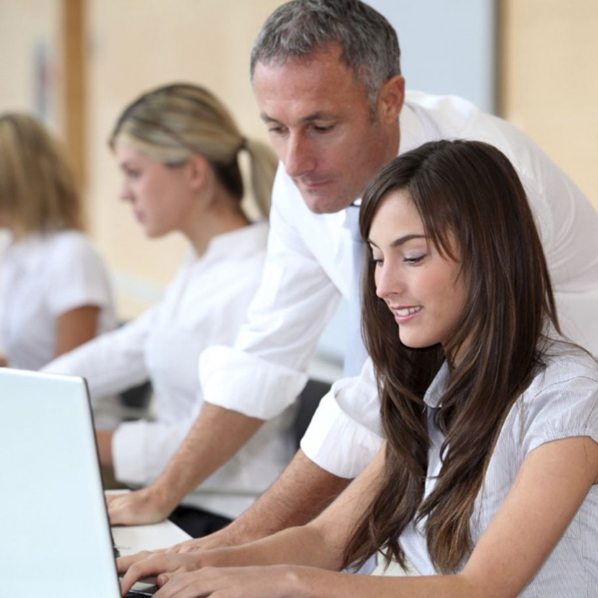 Contrato De Experiencia Como Funciona E Como E O Termino Do