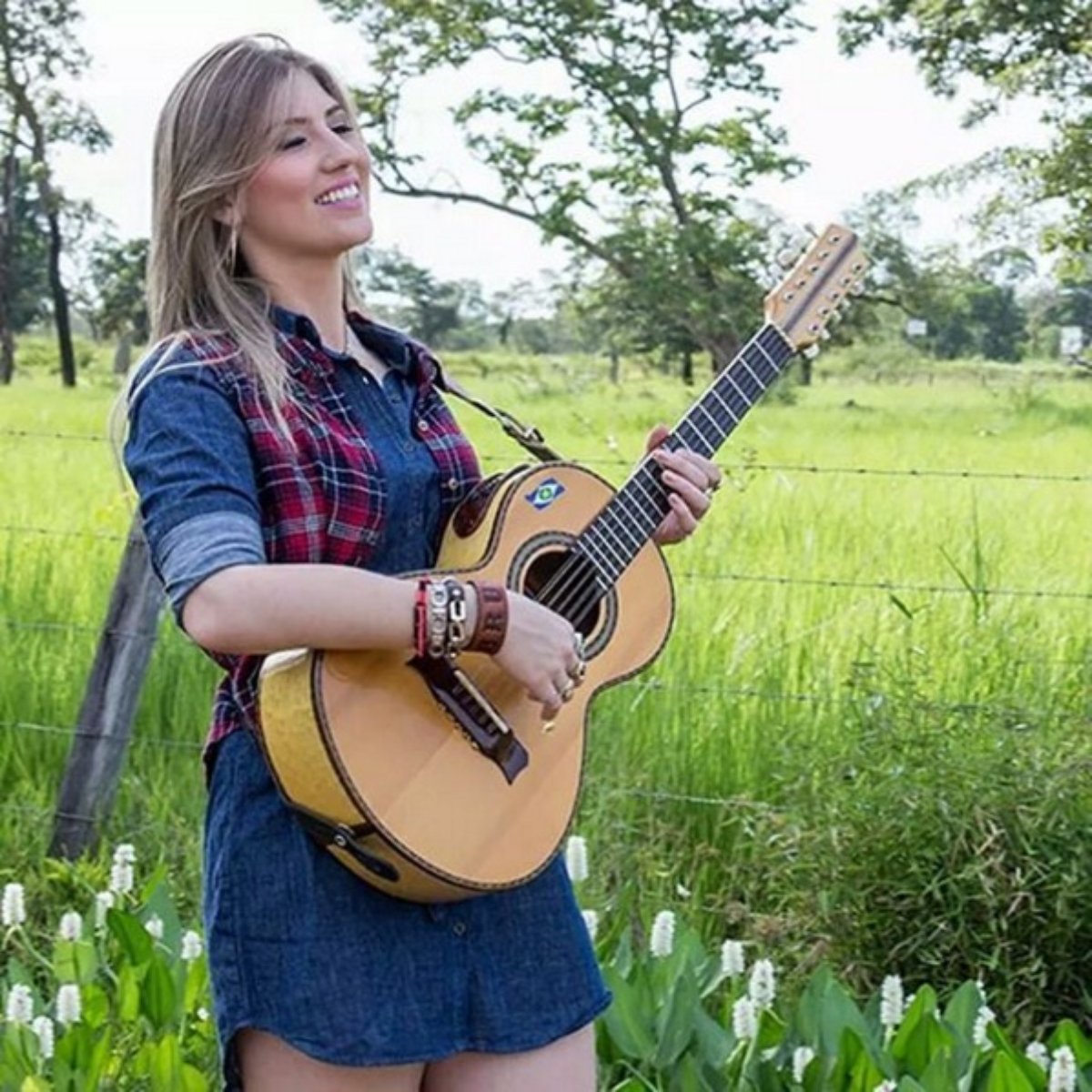 Conheca Bruna Viola Nova Estrela Da Musica Sertaneja Ver las letras de bruna viola y escuchar do fundo da grota, pagode em brasilia, quem é que não gosta, esse lugar y más canciones! conheca bruna viola nova estrela da
