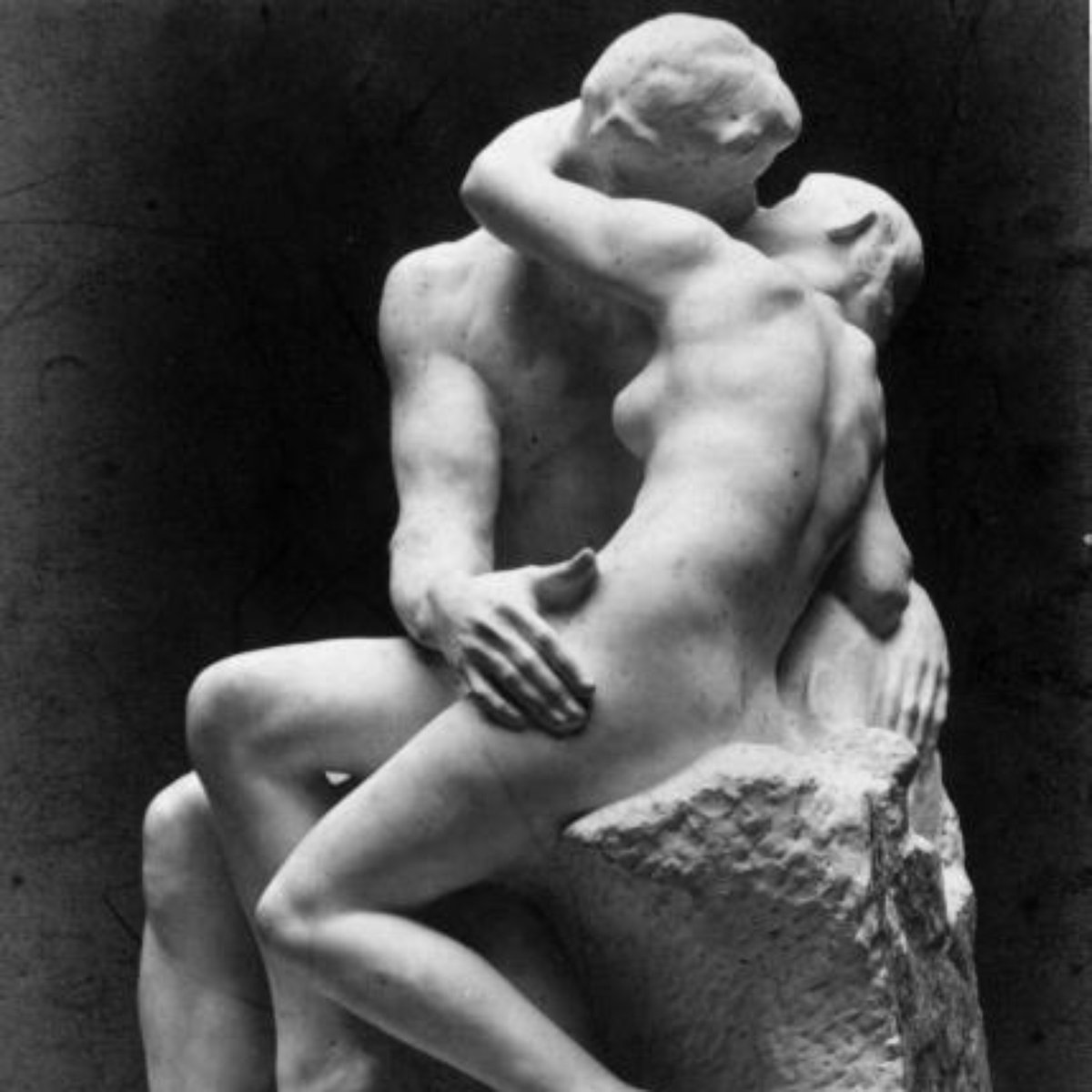 Facebook Censura O Beijo De Rodin Em Post De Museu