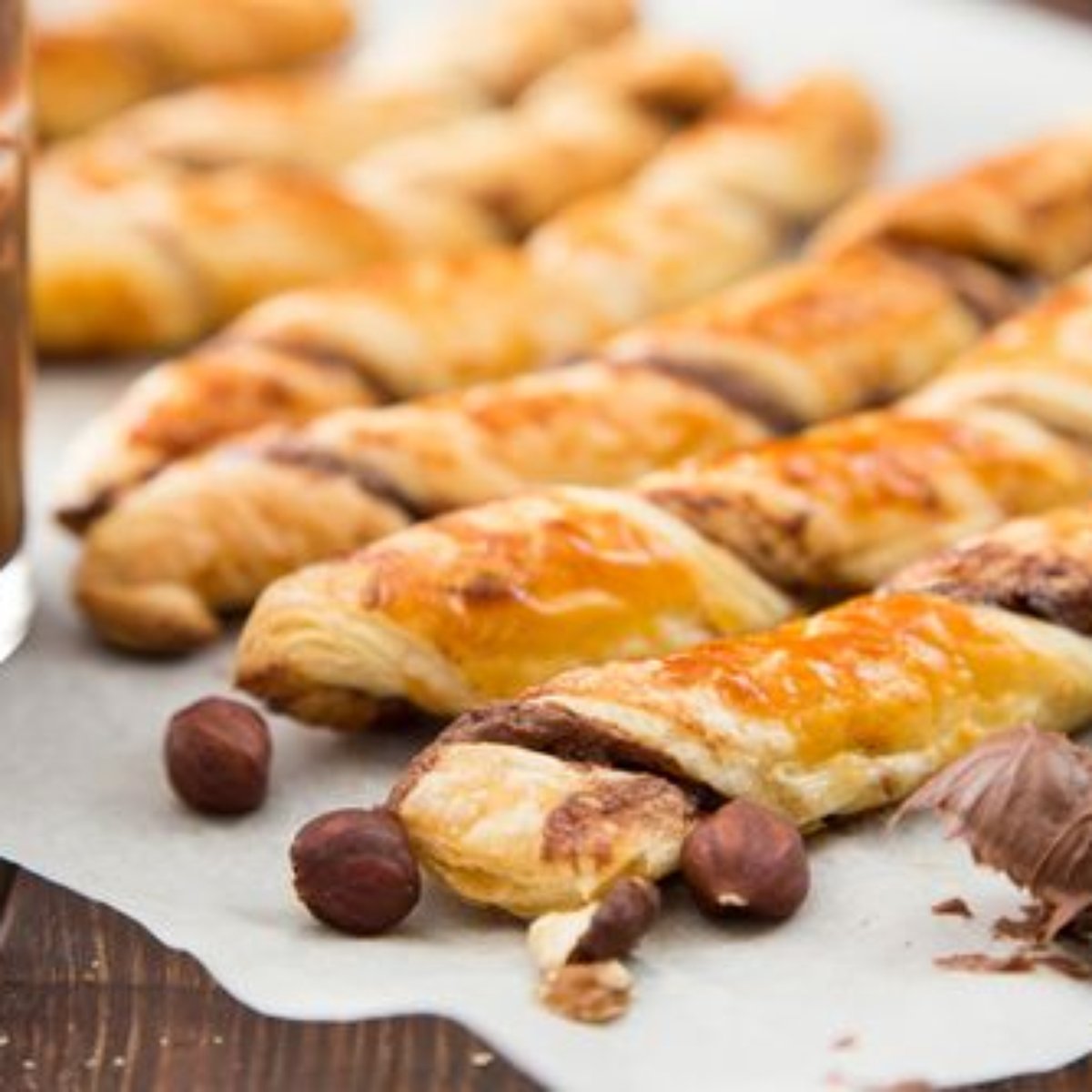 palitos de massa folhada recheados