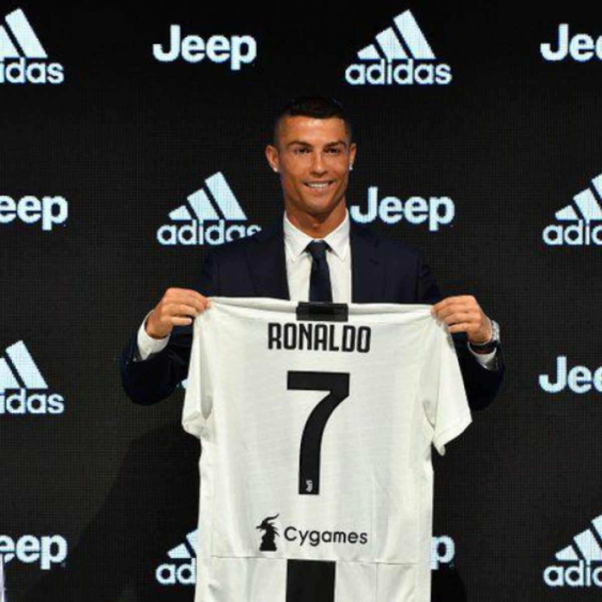 camisa juventus cr7 adidas