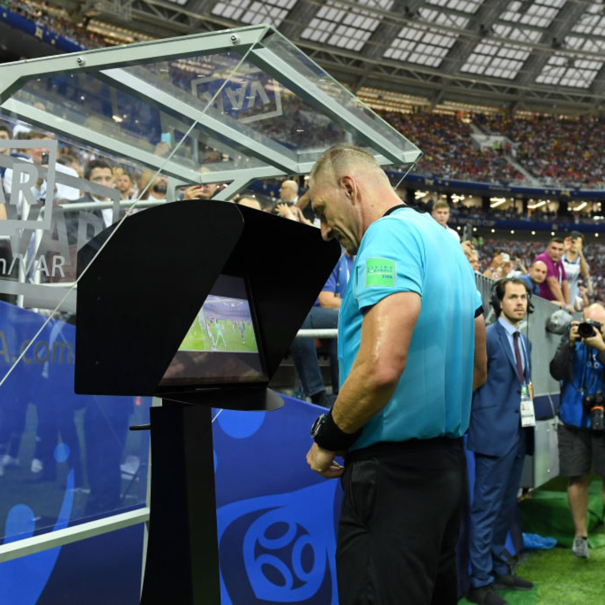 VAR encara primeira etapa para chegar ao futebol brasileiro