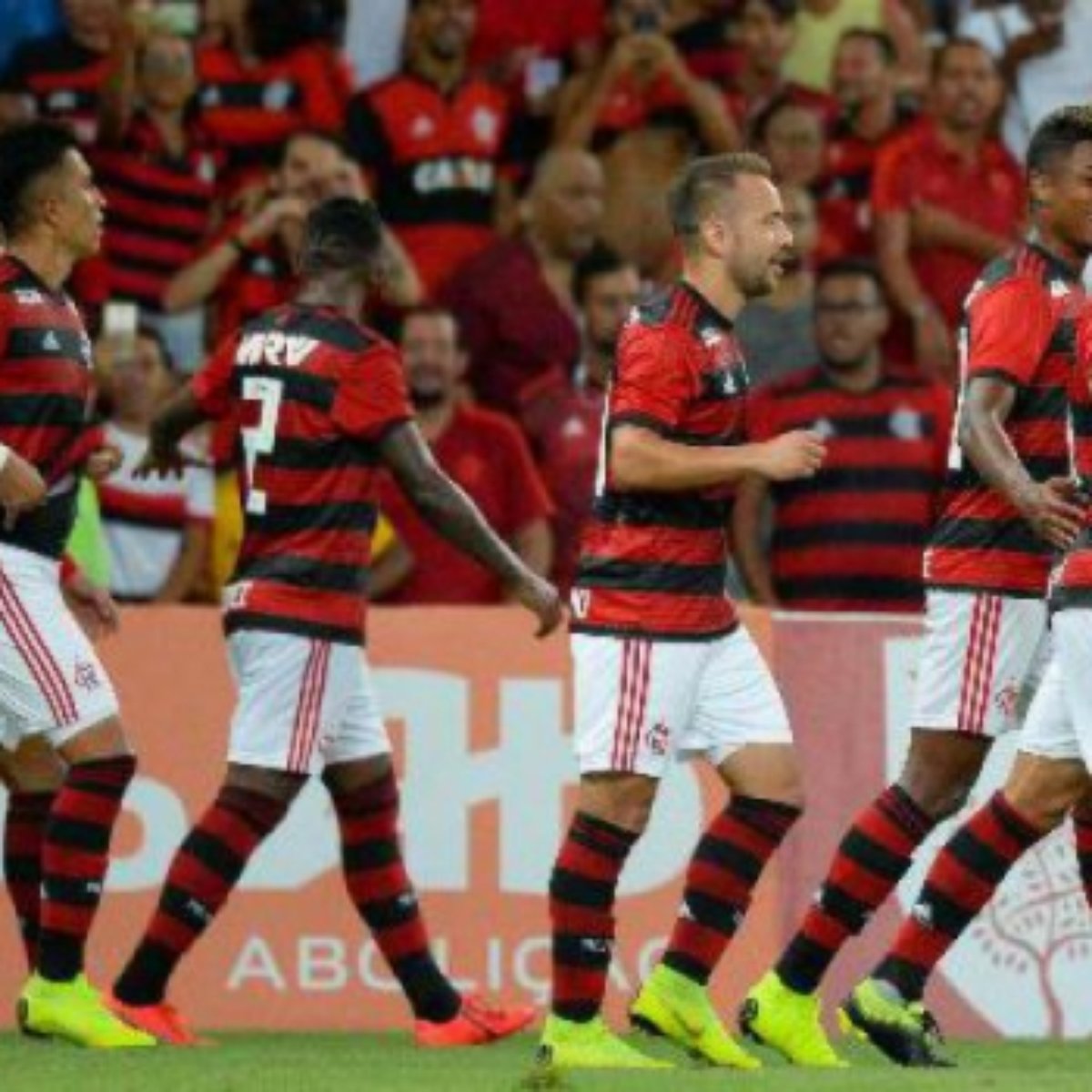 contrato da adidas com o flamengo