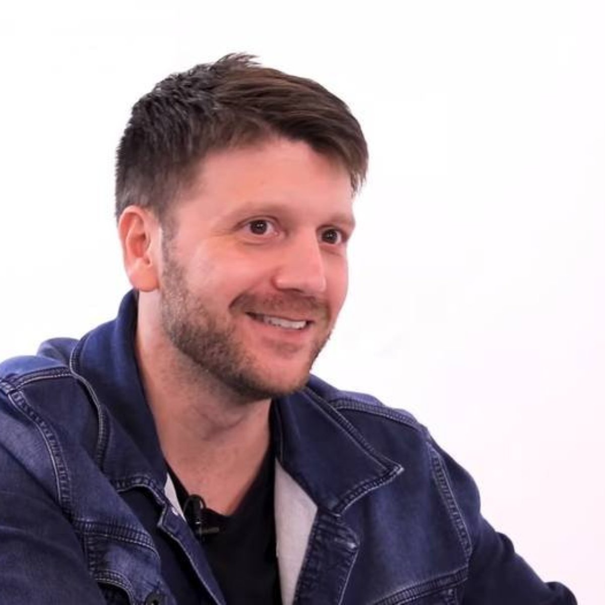 Daniel Zukerman Detalha Como Entrou De Penetra No Velorio De Michael Jackson