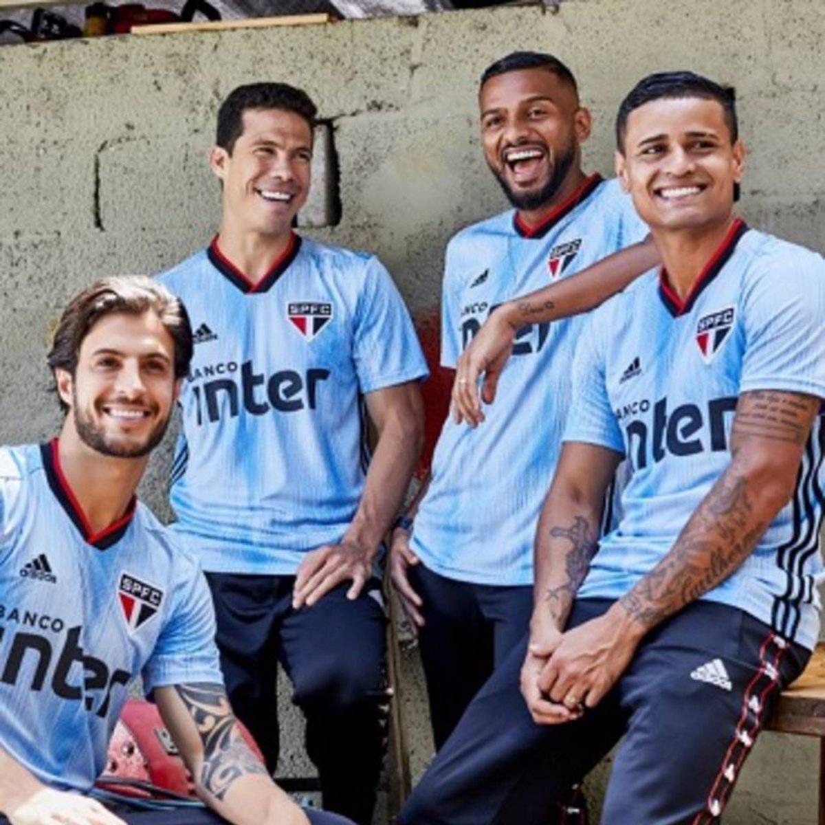 camisa azul de treino do sao paulo