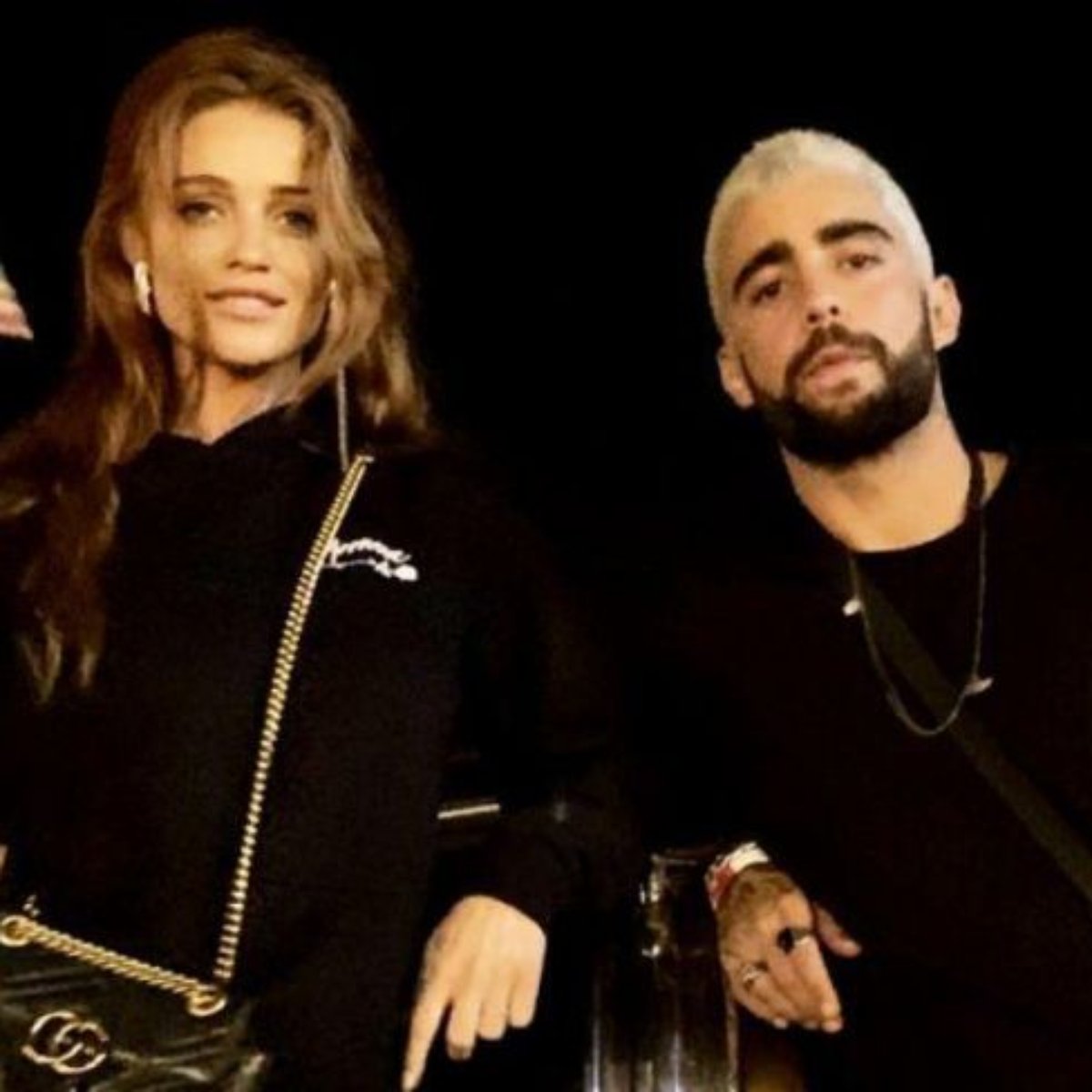 Solteiro Pedro Scooby Se Diverte Em Festival Com Modelo Cintia Dicker Video