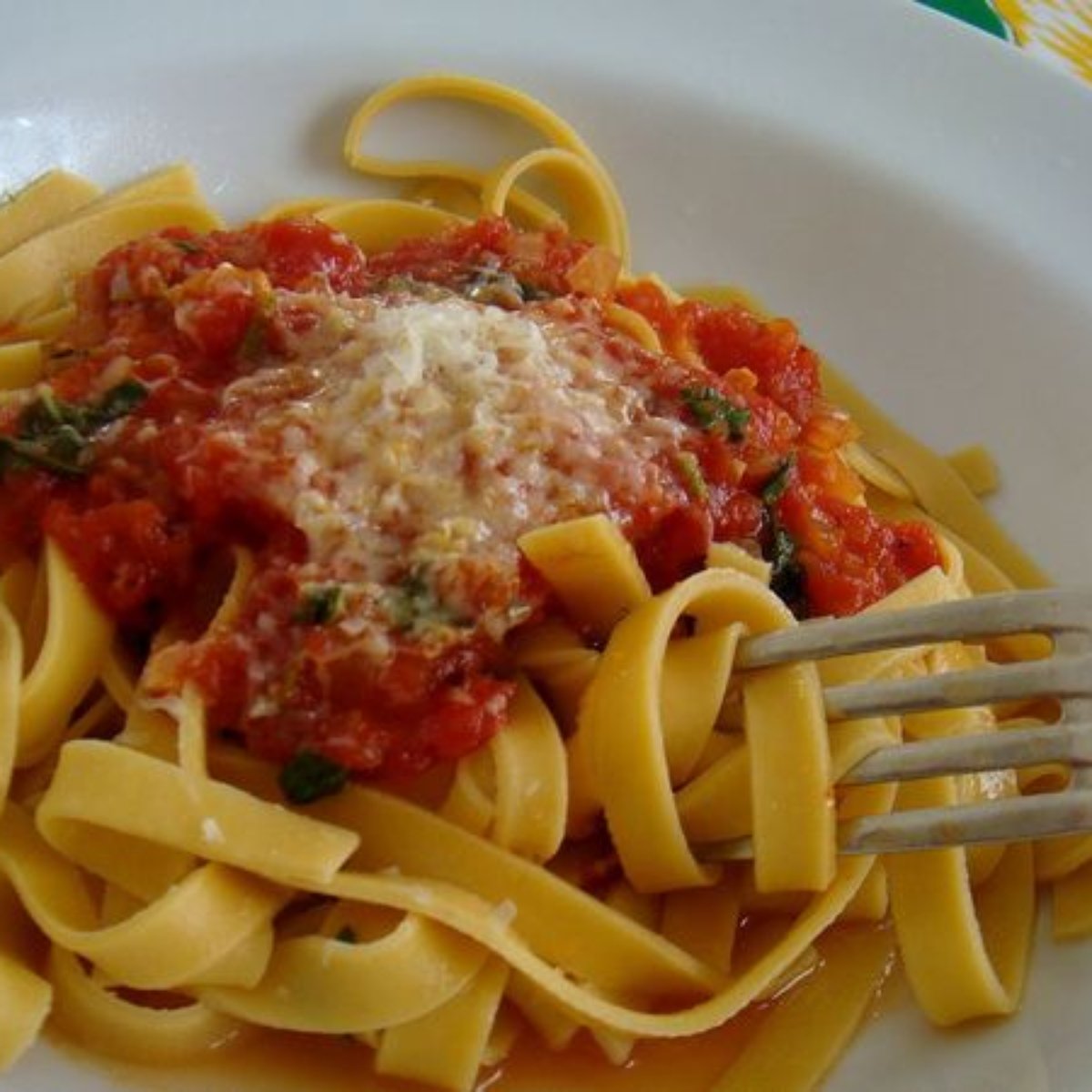 Macarrão Com Molho De Tomate Simples