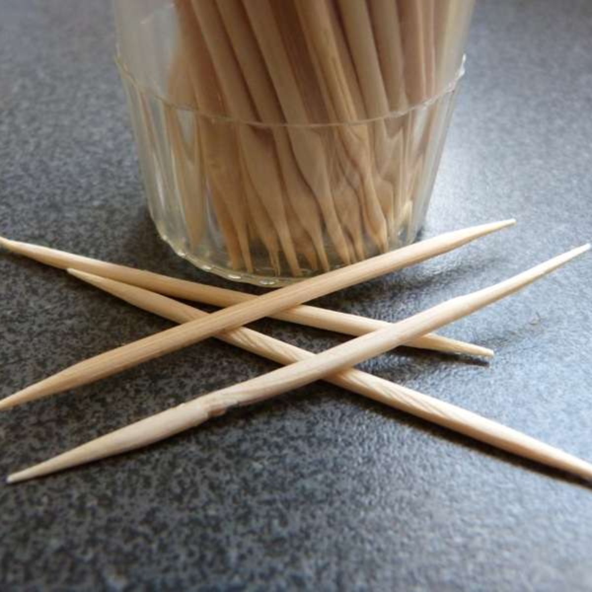 Mito Ou Verdade Palito De Dente E Perigoso Para A Gengiva Gratuitas para uso comercial não precisam de atribuição sem direitos autorais. mito ou verdade palito de dente e