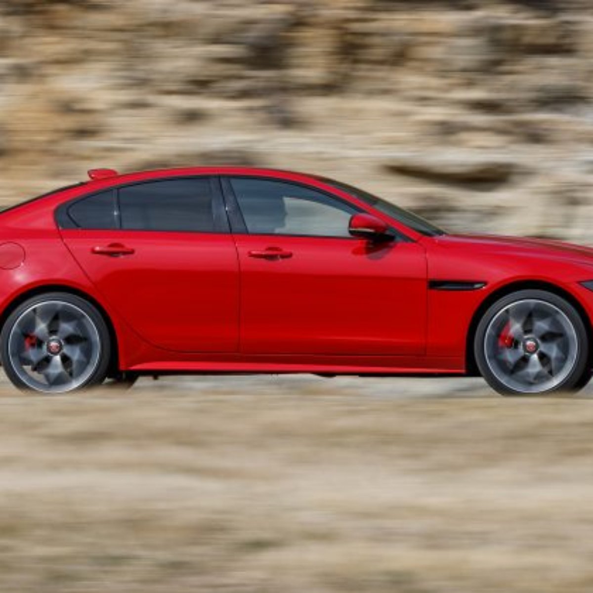 Novo Jaguar Xe 2020 Chega Ao Brasil Por R 245 900