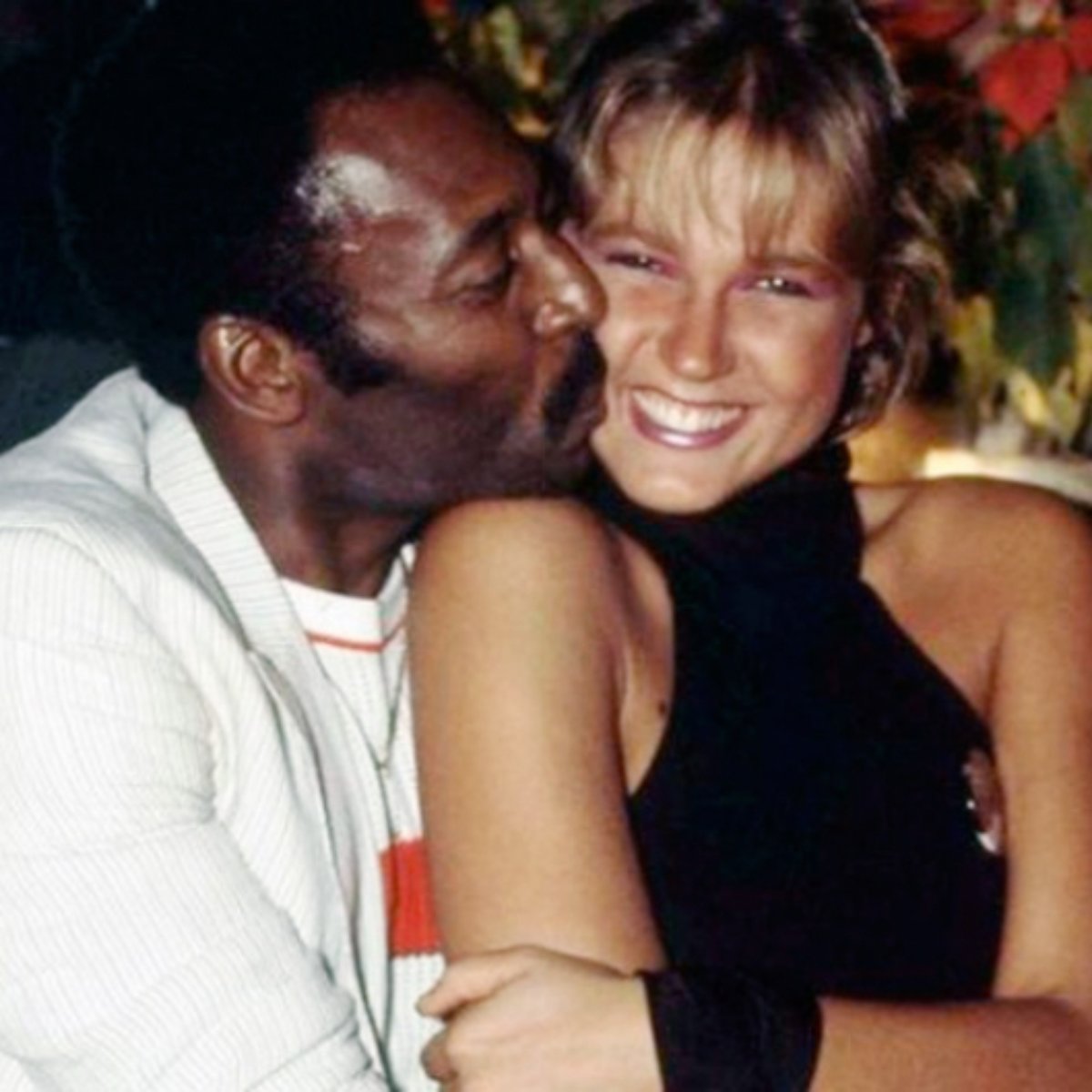 Xuxa Relembra Namoro Com Pele E Afirma Eu Era Traida De Cabo A Rabo