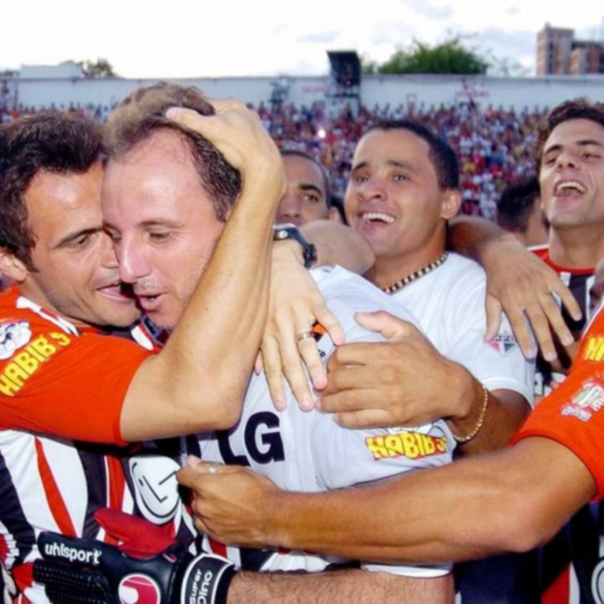 Ultimo Titulo Paulista Do Sao Paulo Completa 15 Anos Relembre