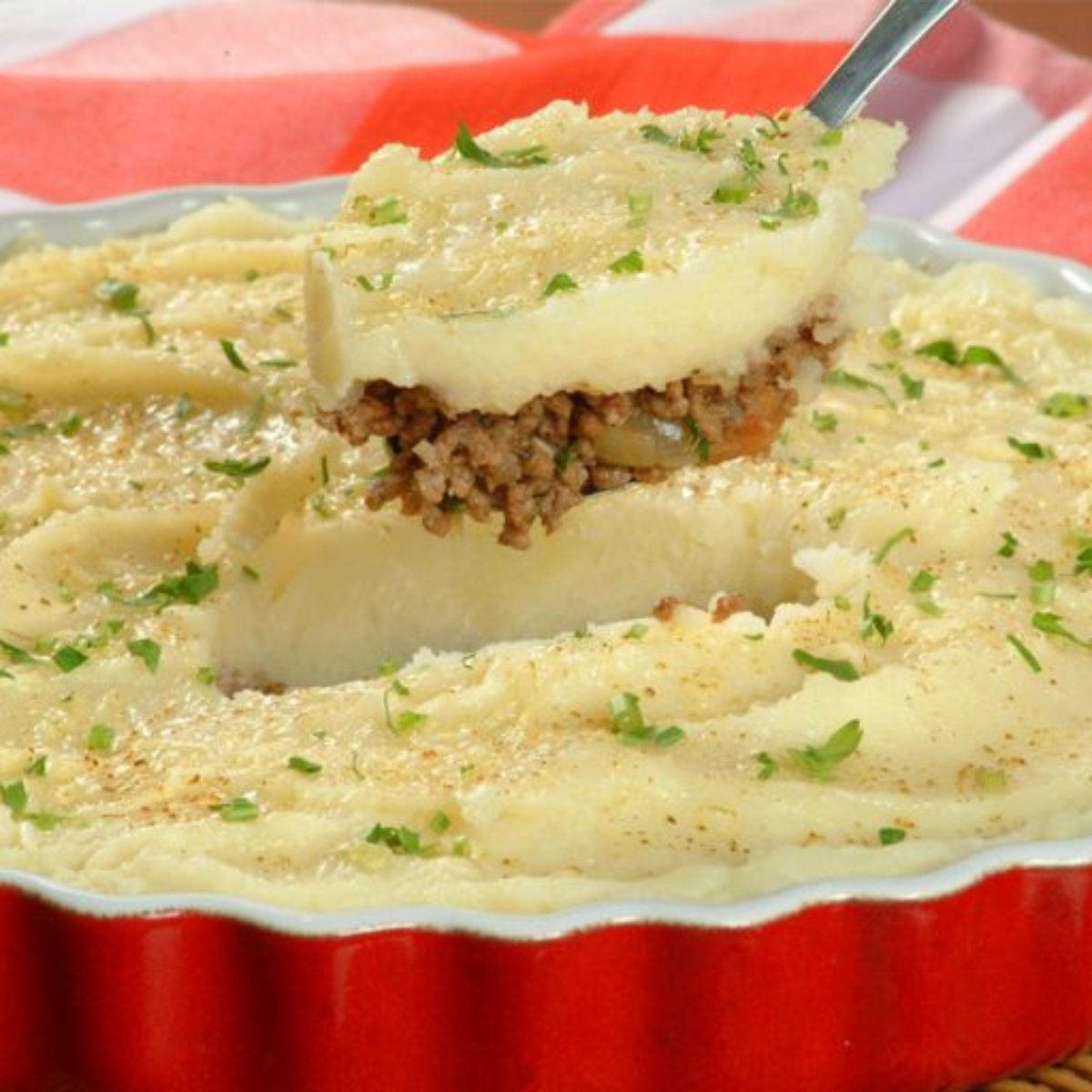 Escondidinho De Carne Moida Com Batata Perfeito Para O Jantar 1 dente de alho picado. escondidinho de carne moida com batata