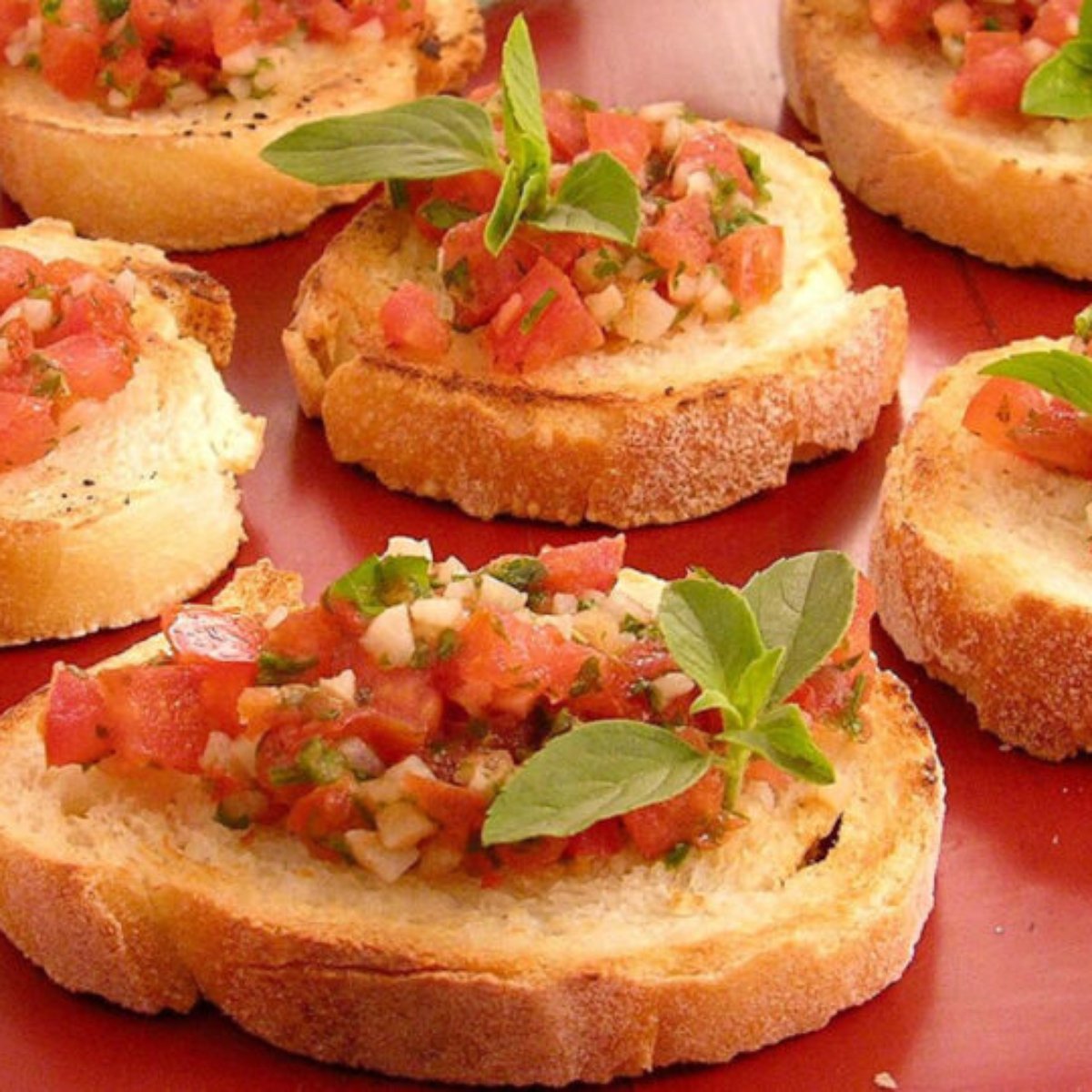 5 receitas de bruschetta deliciosas e práticas