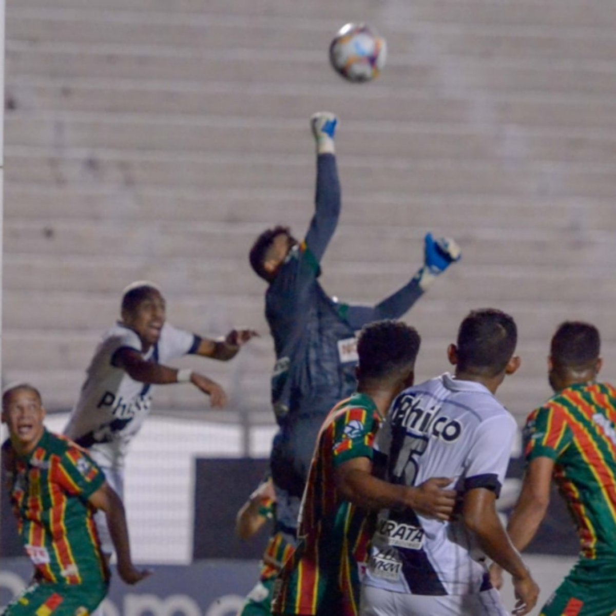 Sampaio Correa X Ponte Preta Provaveis Desfalques E Onde Assistir