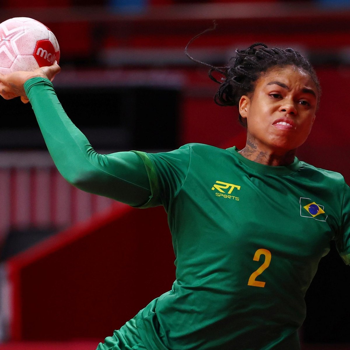 Armadora Da Selecao De Handebol Lamenta Erros Contra Espanha
