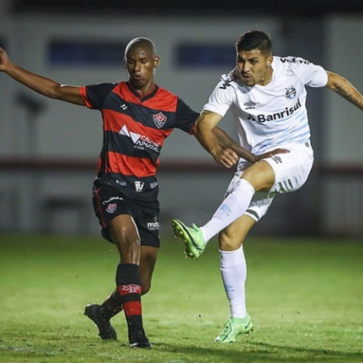 gremio x vitoria provaveis escalacoes e onde assistir