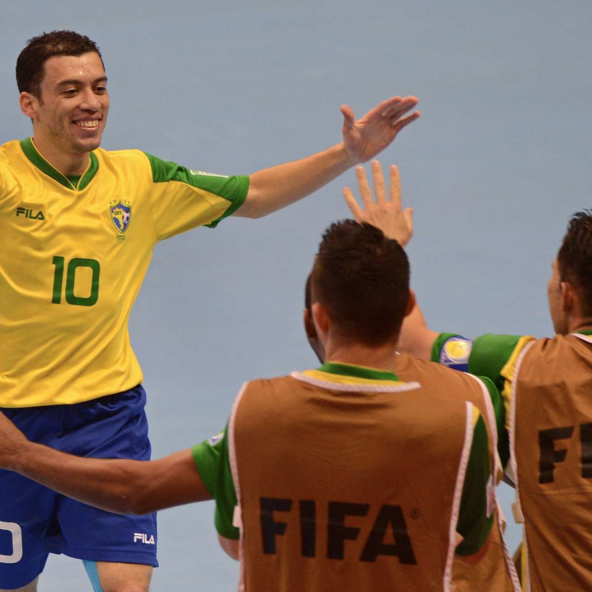 Três brasileiros concorrem ao prêmio de melhor jogador de futsal do mundo;  veja lista
