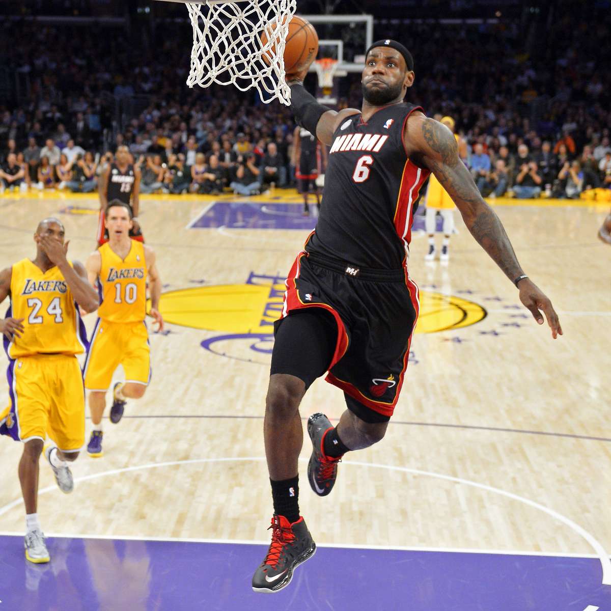 Lebron 18 miami heat online