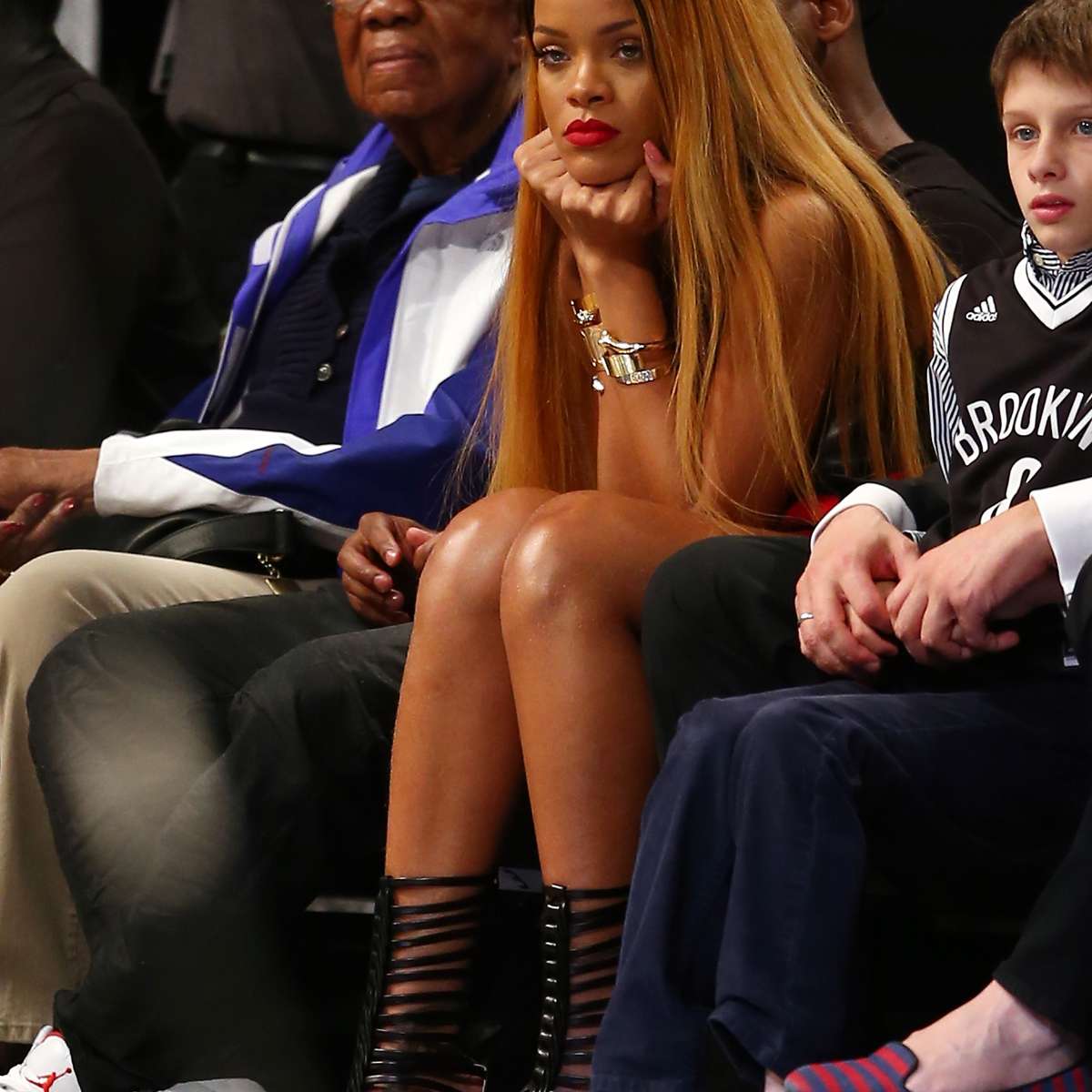rihannaemburradaafp.jpg
