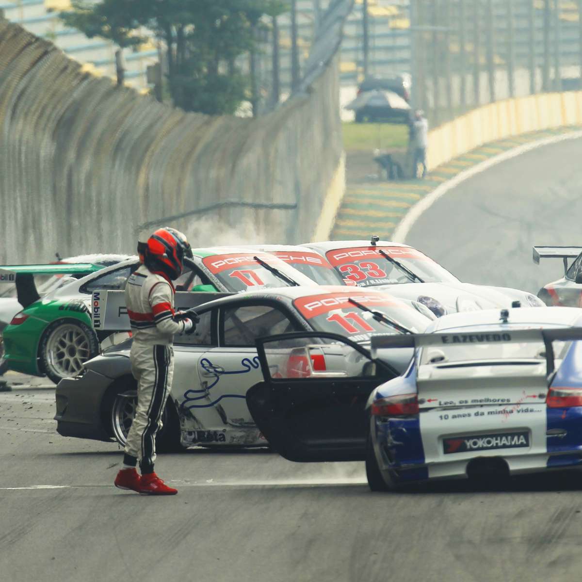 Concurso da Bamaq irá premiar com volta de Porsche GT3 em Interlagos