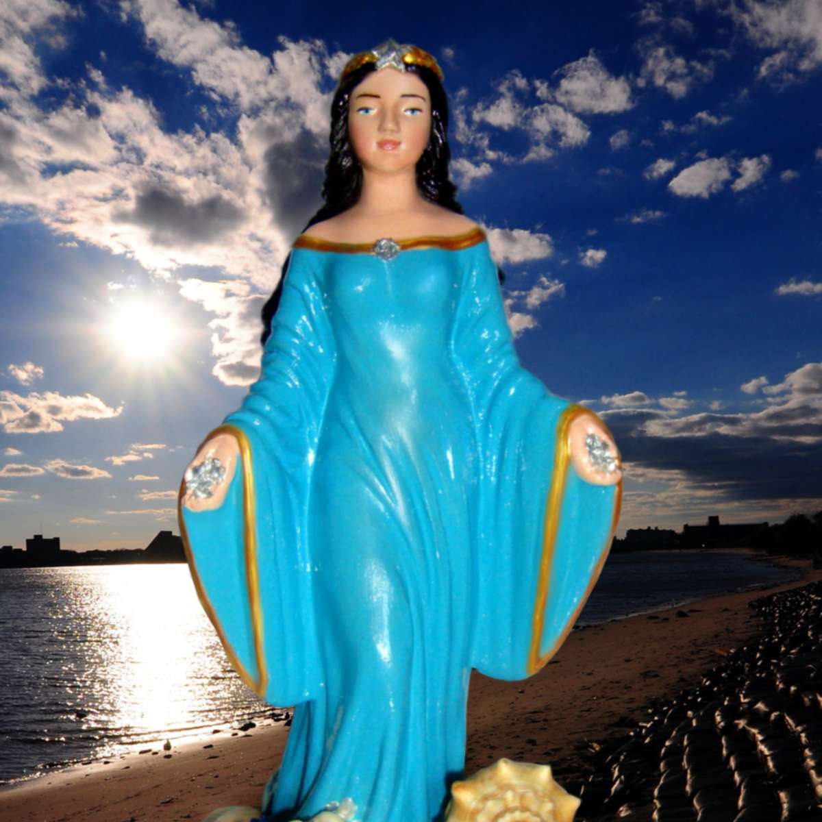Faça simpatias e orações para Iemanjá, a rainha do mar