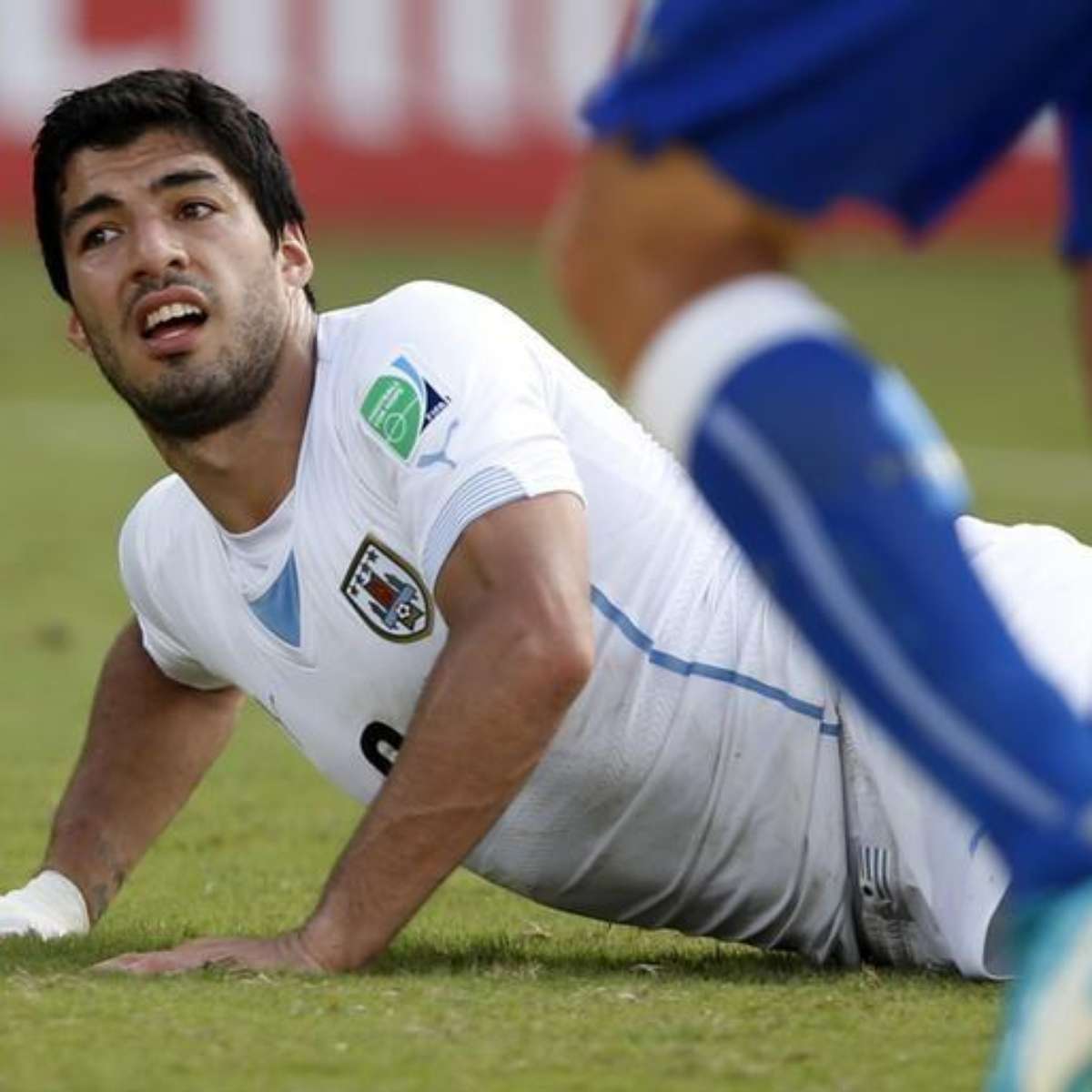 Adidas x hotsell luis suarez