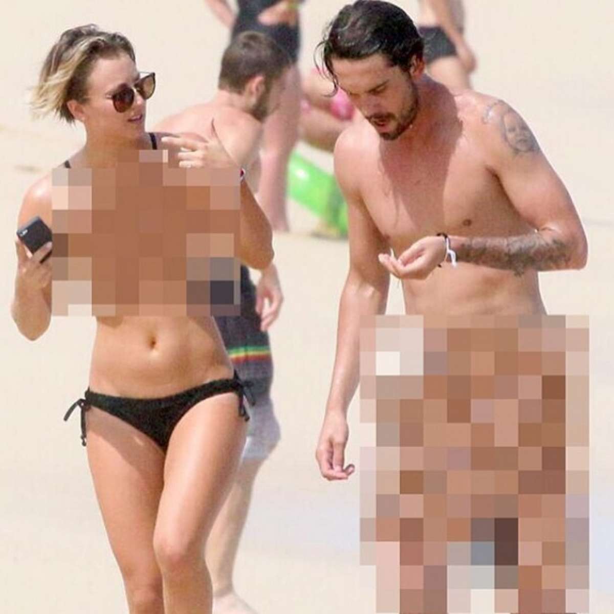 Kaley Cuoco faz piada sobre vazamentos de fotos íntimas