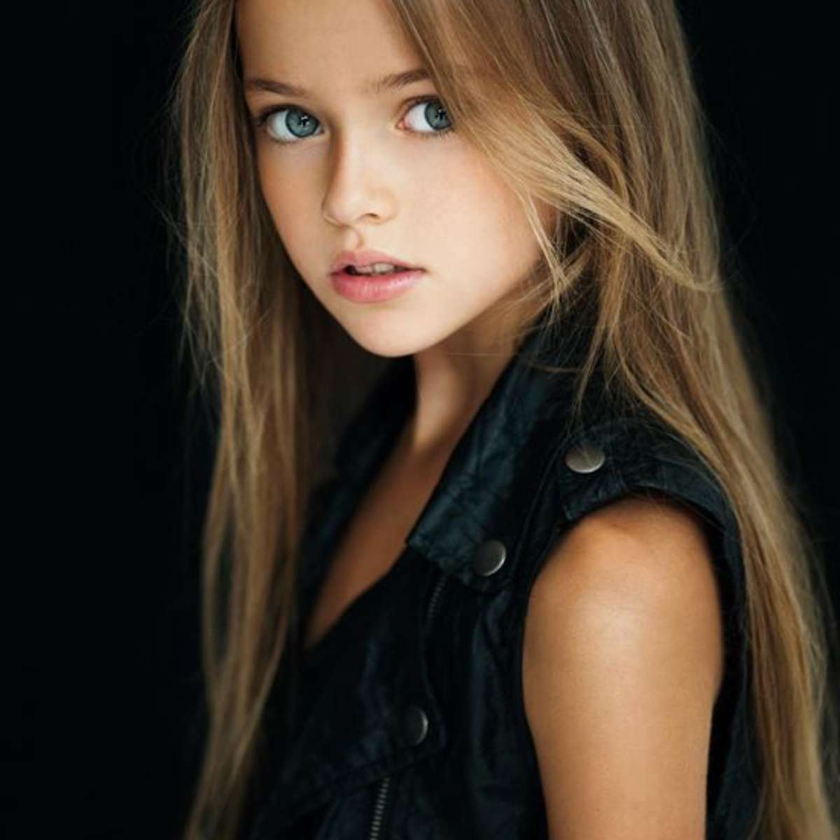 Modelo de 10 anos é a menina mais bonita do mundo