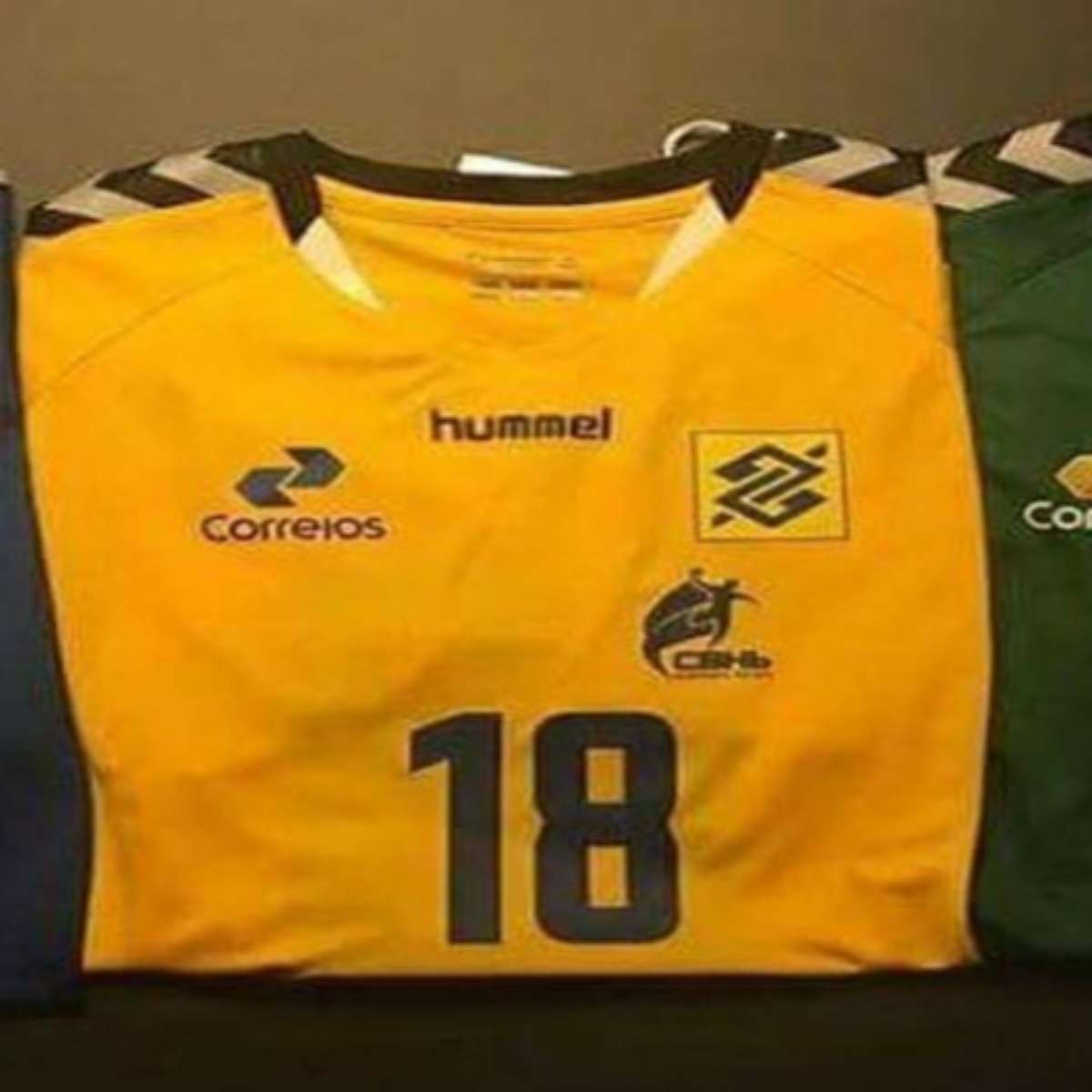 Hummel é a nova parceira da Confederação Brasileira de Handebol