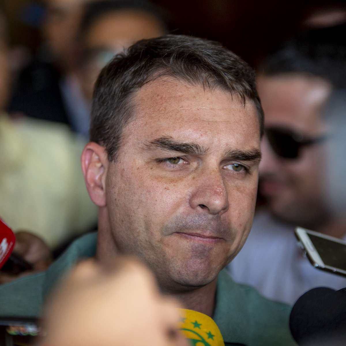 Filho de Bolsonaro diz que Netflix fará série sobre seu pai - Blog