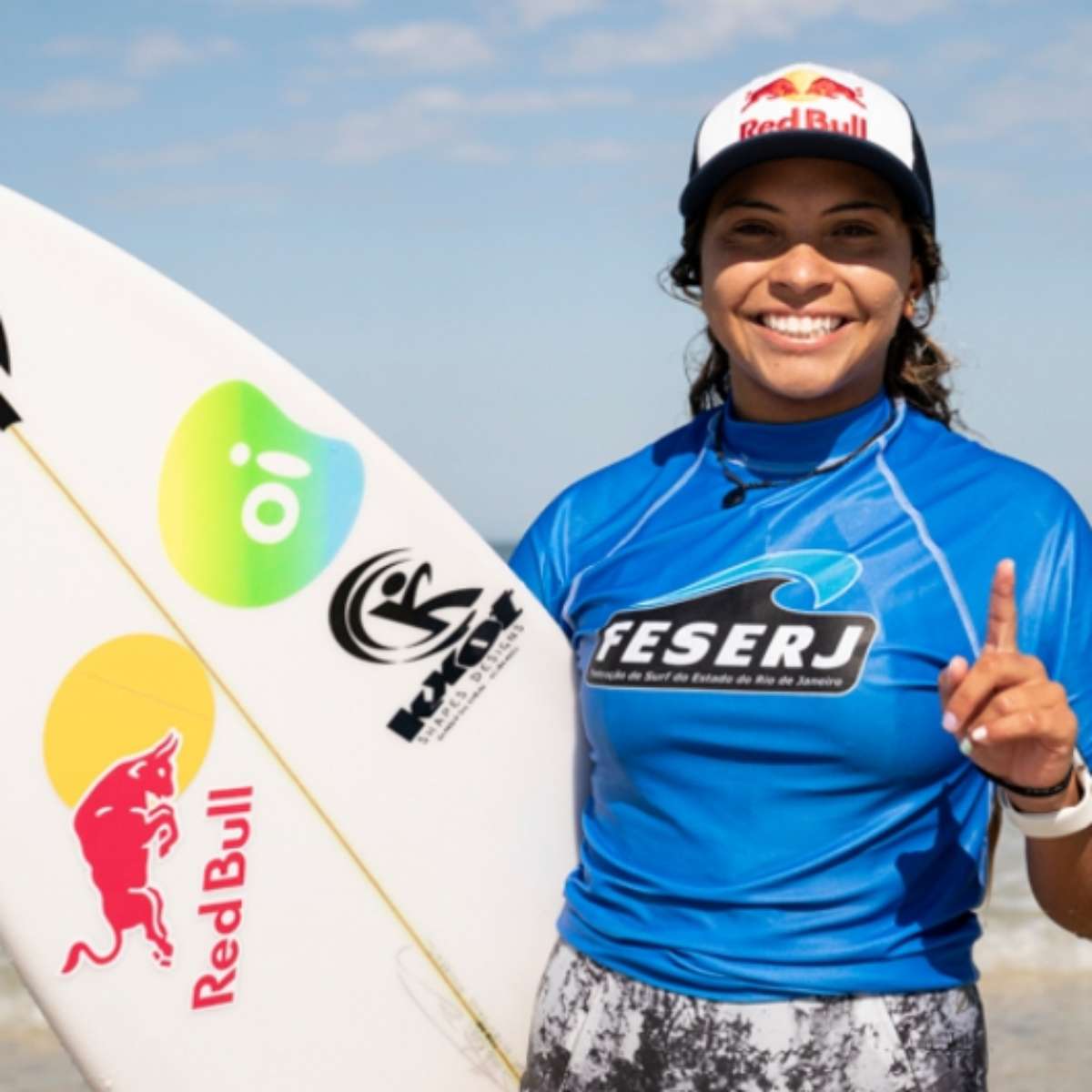 Catarinenses vencem o Oi Pro Junior Series e carioca e peruano