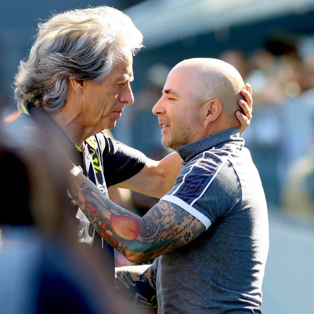 Sampaoli, o único técnico de nome a não cornetar Jorge Jesus
