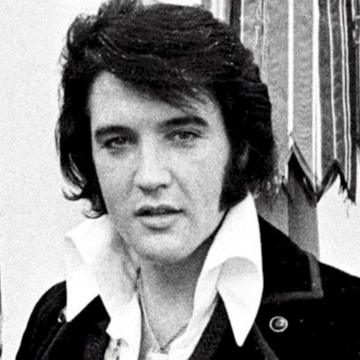 Elvis morreu mesmo, e agora? • Inconformidades