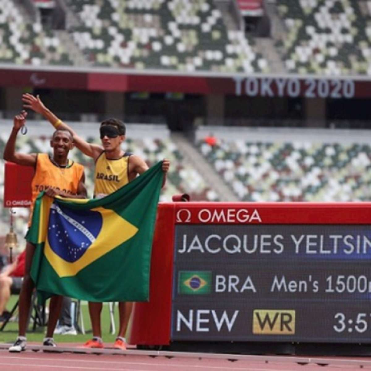 Homem mais alto do Brasil estreia no vôlei sentado por ouro em Paris
