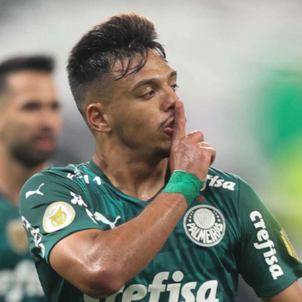 Neto debocha de Gabriel Menino por comemoração pedindo silêncio: 'Isso é coisa de otário'