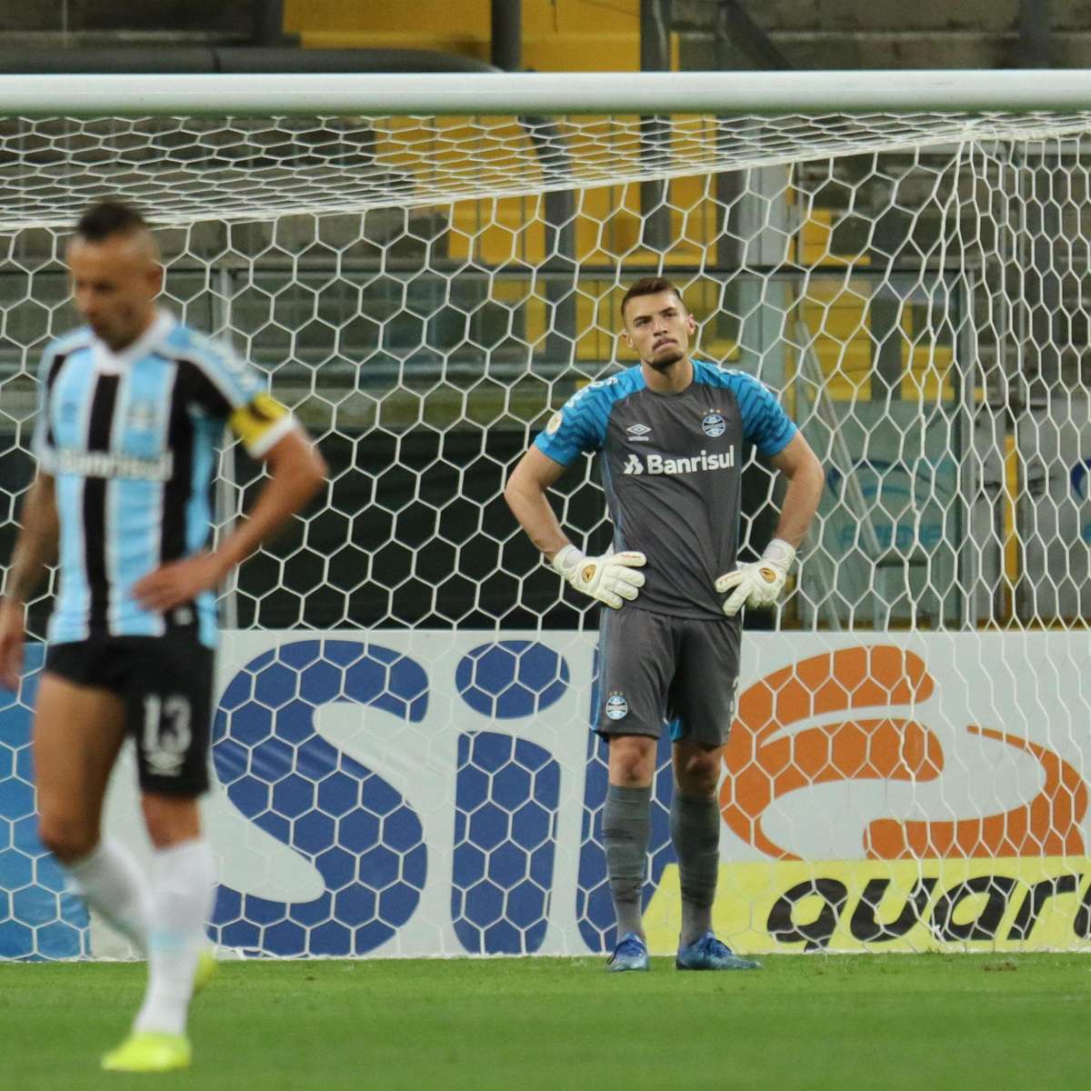 Grêmio Goleia o campeão Atlético Mineiro, mas não consegue evitar  rebaixamento para Série B